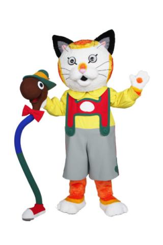 Lowly Worm and Huckle Cat stand in front of a white background.